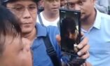Kasat Reskrim Fasilitasi Video Call, Ribuan Petani Aceh Timur Reda Usai Bupati Janji Bertemu