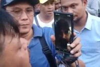 Kasat Reskrim Fasilitasi Video Call, Ribuan Petani Aceh Timur Reda Usai Bupati Janji Bertemu