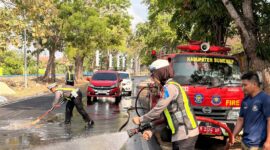Sinergi Satlantas dan Damkar Sumenep Wujudkan Kamseltibcarlantas di Ops Patuh 2026