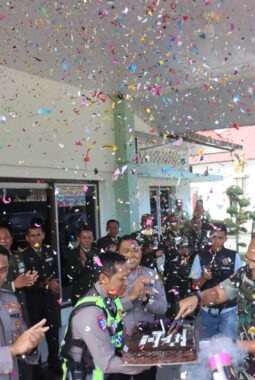 Rayakan HUT ke-81 TNI, Kapolres Langkat dan Dandim 0203 Langkat Perkuat Sinergitas