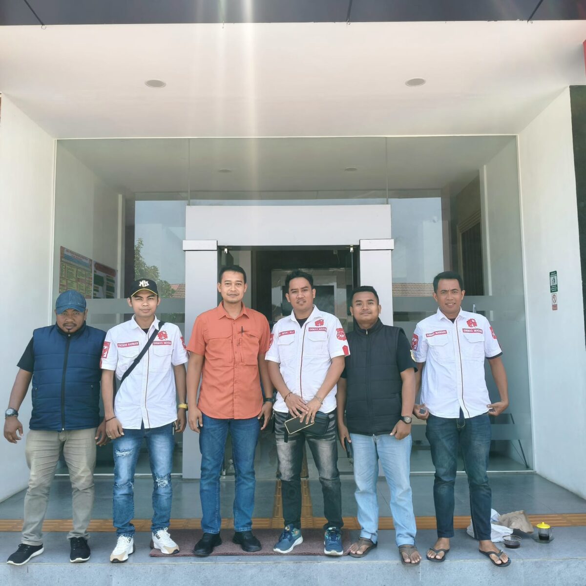 MADAS (Madura Asli Daerah Anak Serumpun) DPAC Kraksaan Kawal Penanganan Dugaan Pelecehan Seksual, Datangi Polres Probolinggo