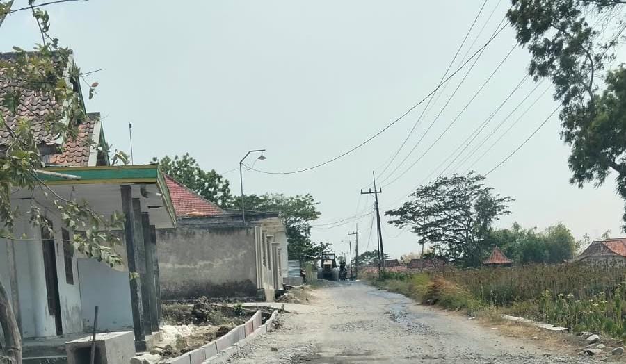 Pengawas Tolak Pengecoran, Material Proyek Rp3,9 Miliar Madupat – Omben Bermasalah