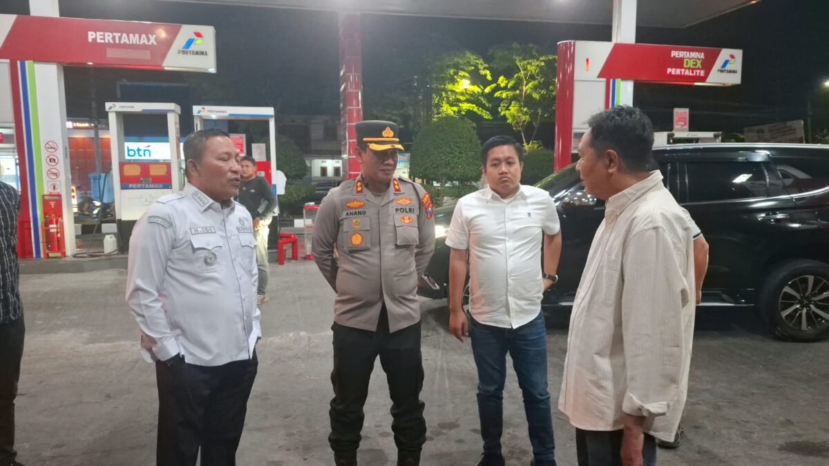 Sidak Bupati-Kapolres Sampang, Antrean BBM Kembali Mengular di Beberapa SPBU