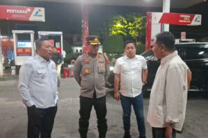 Sidak Bupati-Kapolres Sampang, Antrean BBM Kembali Mengular di Beberapa SPBU