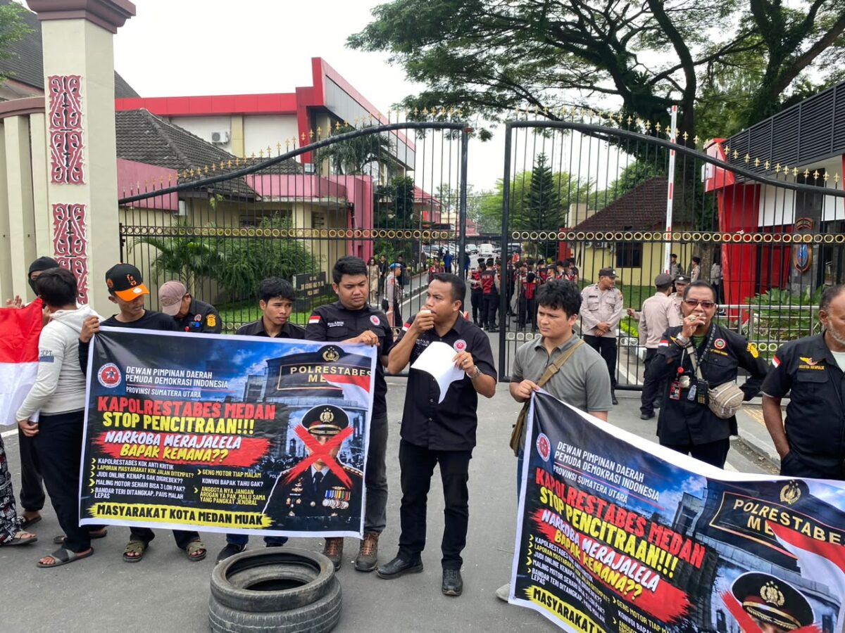 Pemuda Demokrasi Sumut Ultimatum Polda 3×24 Jam, Desak Kapolresta Medan dan Tapteng Dicopot