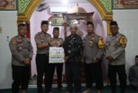 Jumat Keliling di Masjid Al Ishlah, Polres Langkat Berikan Tali Asih dan Ajak Warga Cegah Perundungan