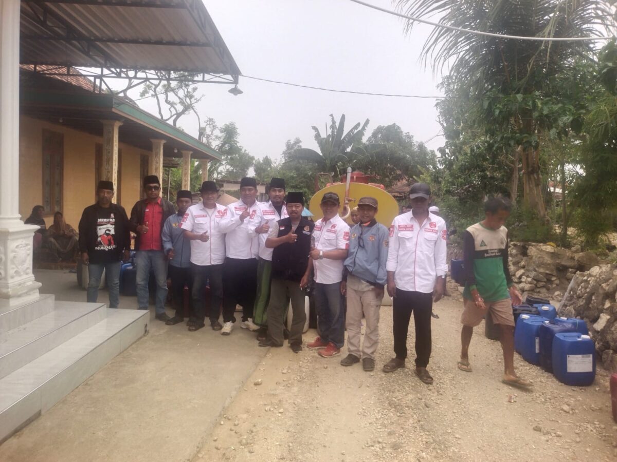 MADAS Madura Asli Daerah Anak Serumpun DPC BANGKLAN Salurkan Bantuan Air Bersih kepada Warga Kecamatan Konang, Bangkalan