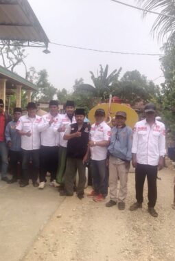 MADAS Madura Asli Daerah Anak Serumpun DPC BANGKLAN Salurkan Bantuan Air Bersih kepada Warga Kecamatan Konang, Bangkalan
