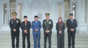 Hamdani Berikan Apresiasi kepada Dua Petugas Pembaca Naskah Sumpah Pemuda